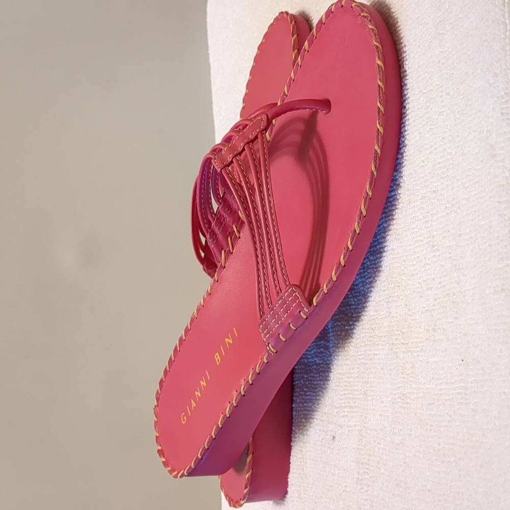 Gianni Bini Sandals